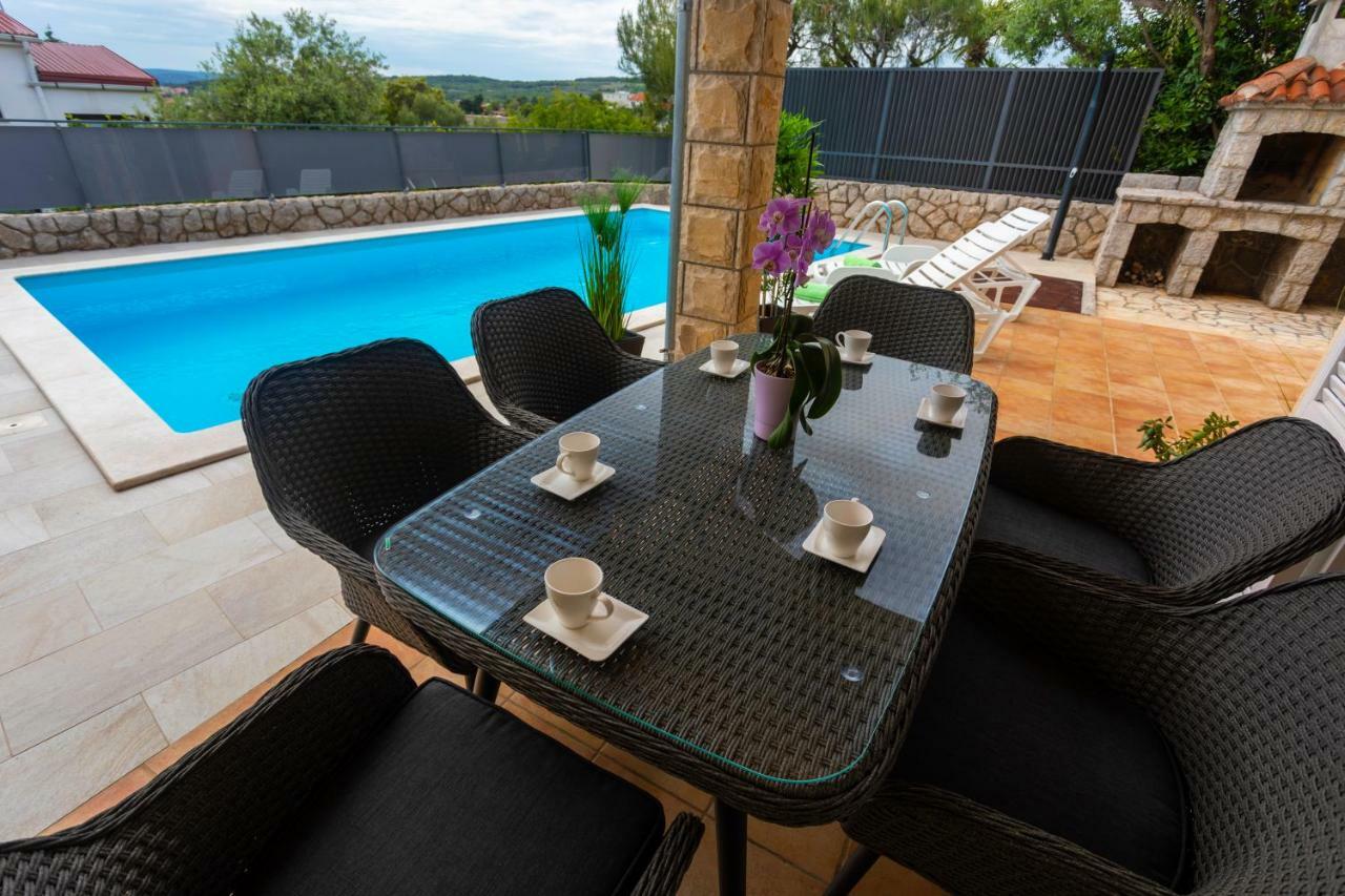 Villa Pianka Krk Town Extérieur photo